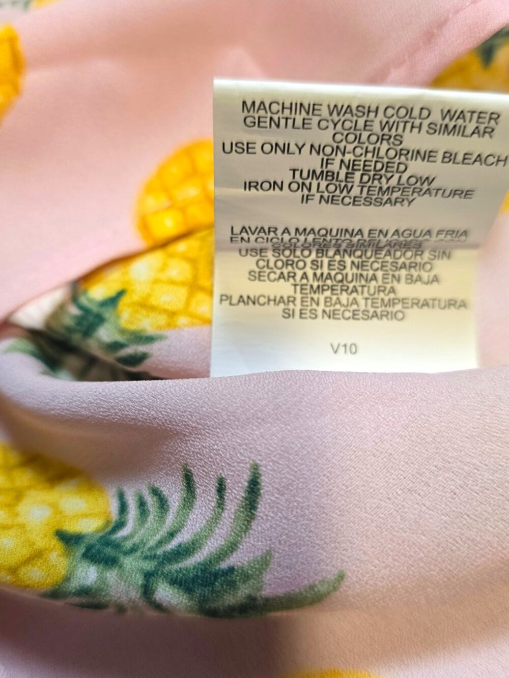 Lily White Women’s Short Sleeve Sheer Pink Pineapple Pattern Front Tie Button Up - Picture 8 of 9